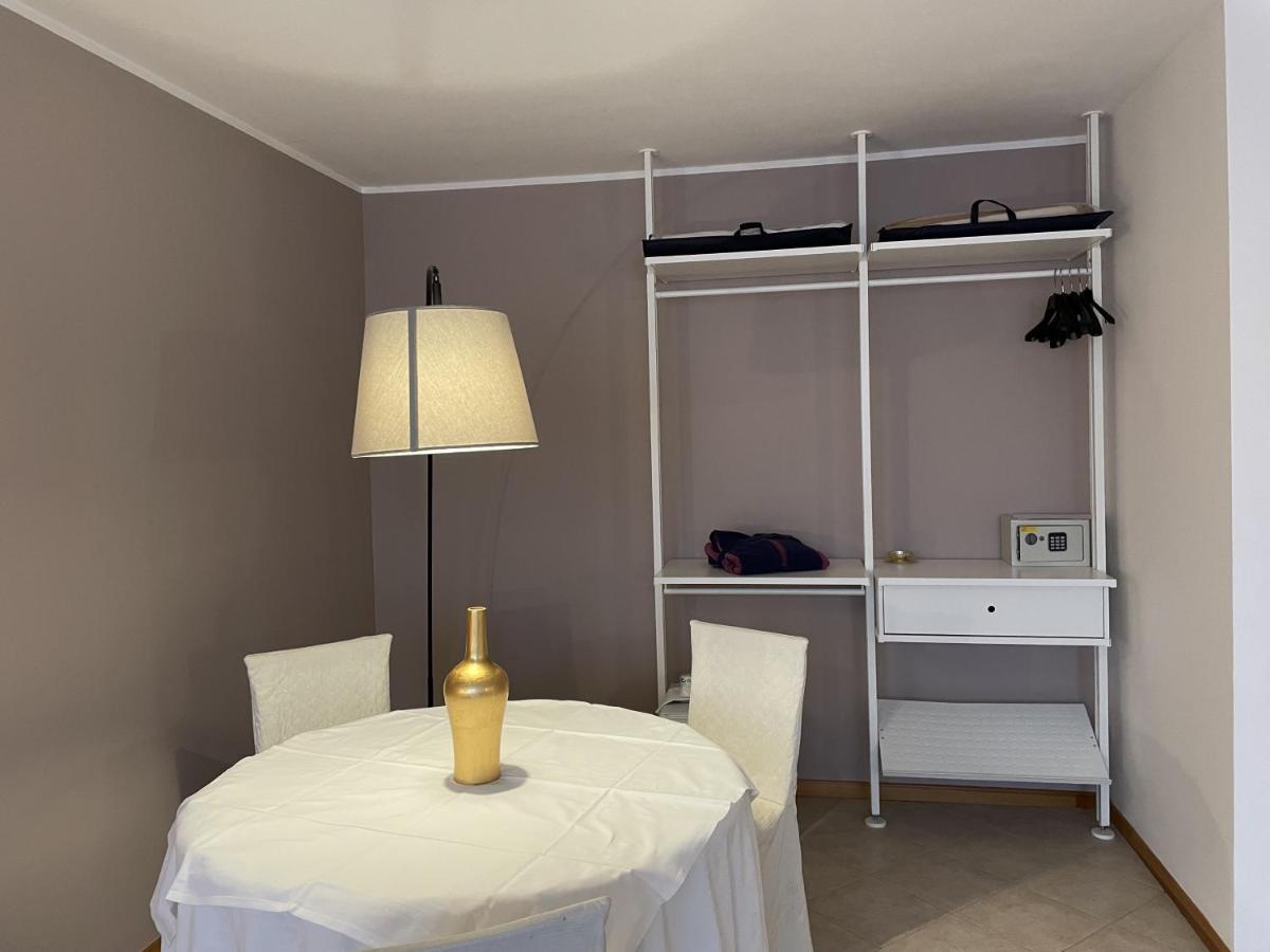 Hotel Petrarca Boara Pisani ภายนอก รูปภาพ
